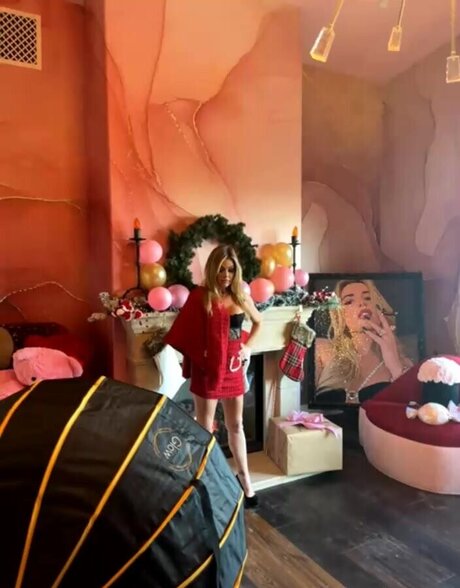 Denise Richards erwachsene erotische bilder