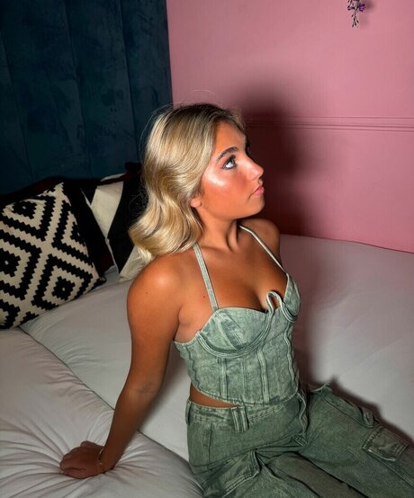 Rosie McClelland kunst nackte foto