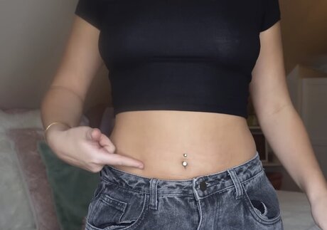 Rosie McClelland hd top bild