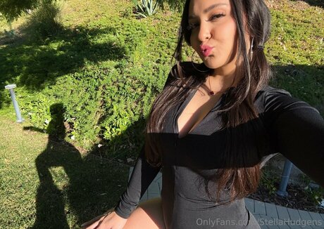 schwarze oma-onlyfans erwachsene heiße galerien