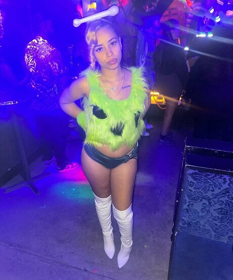 Nyah Marie erotische sex bilder