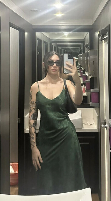 Madixvictoria schauspielerin exklusive galerie