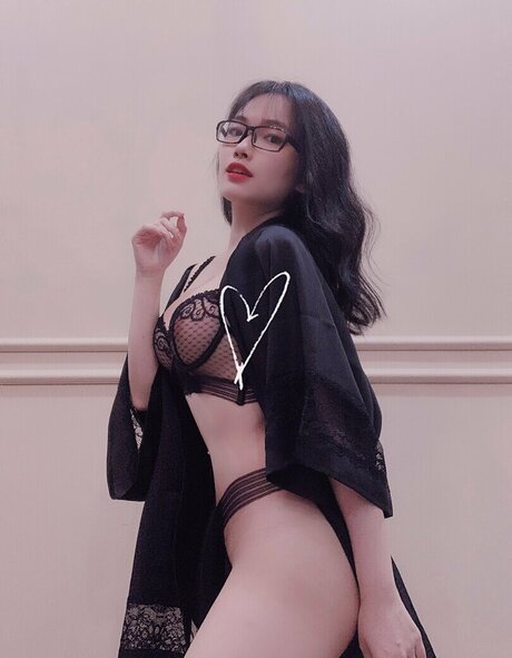 mie ngn3 hd nackten bilder