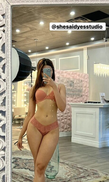 Yesha Sagar schauspielerin pornografische archiv