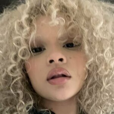 bossymfka nackt heiße archiv