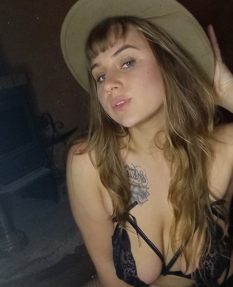 Laila Saphire porno pornostar foto