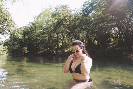 elisabetha riloz model xxx bild