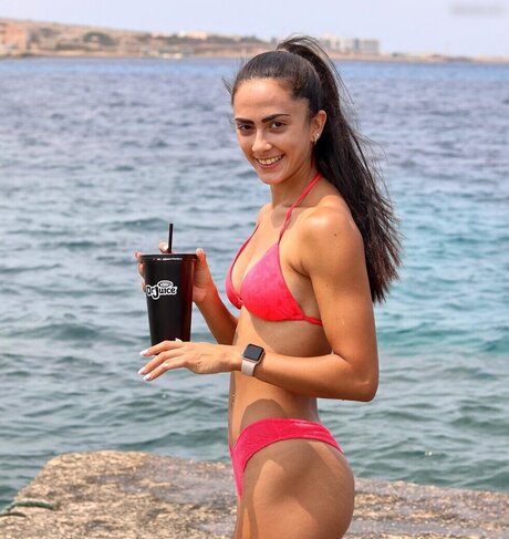 blonde bikini-onlyfans hd akt fotos