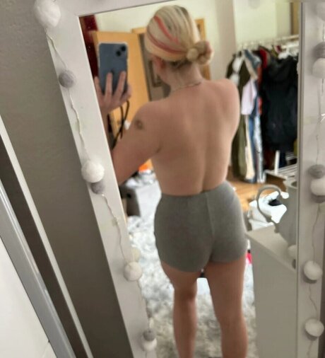 dünne ebenholz-onlyfans beste top galerien