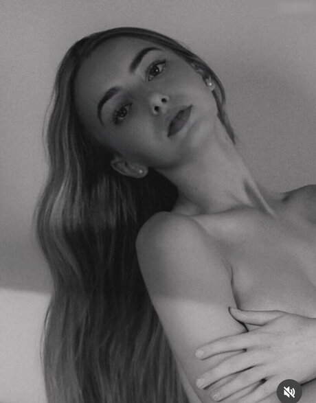 Kim Jule porno xxx galerien