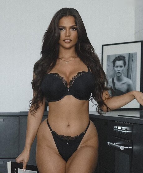 Jeje Lopes kostenlose schöne foto