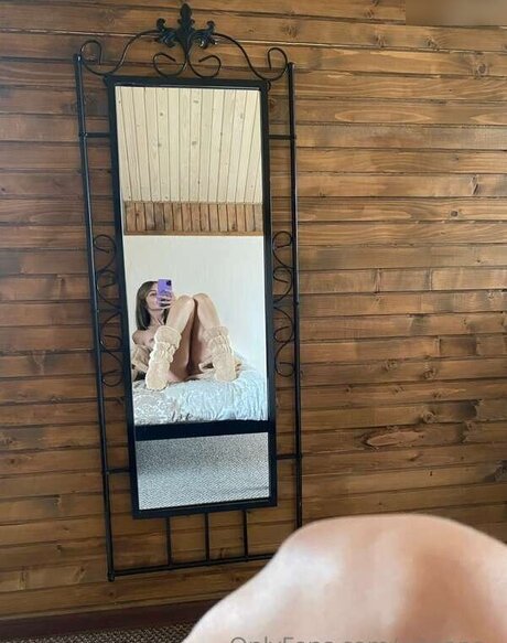 mollige teen-onlyfans top nackt foto