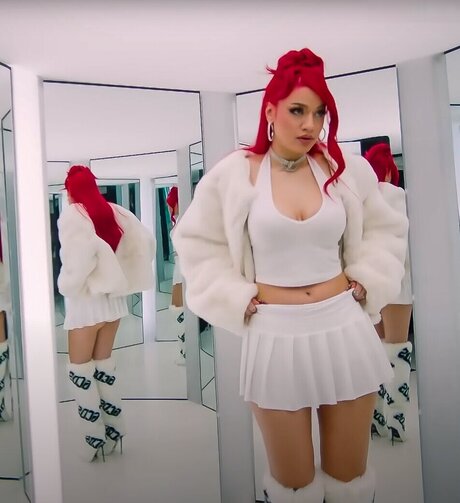 Badm mzjay exklusive akt bild