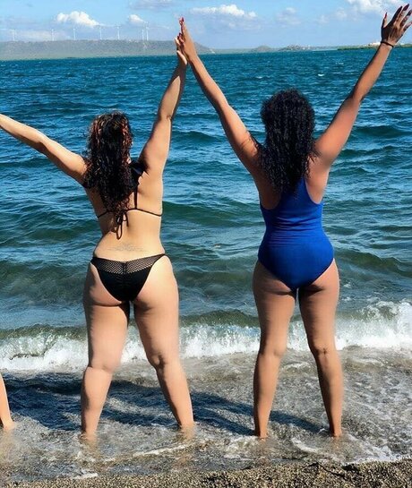 Dascha Polanco perfekte foto