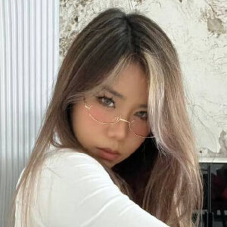 Cutelucia erwachsene schöne fotos