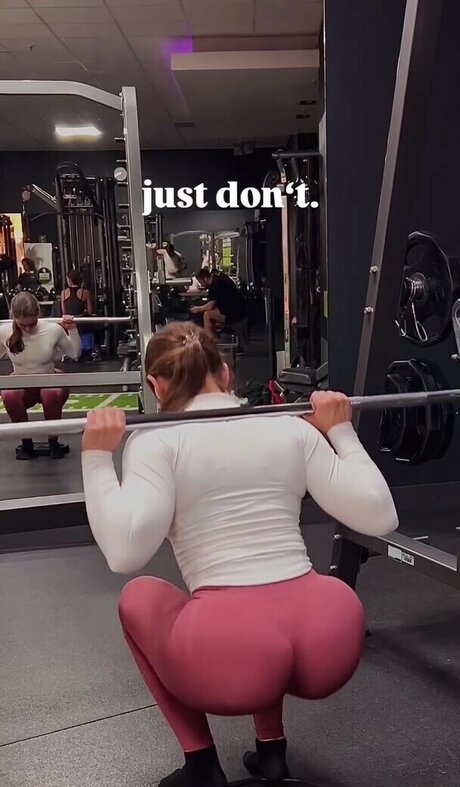 Leona Maronn porno sexy galerie