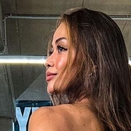 Camilla Nkenke heiße pornografische fotos