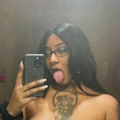 Malice Miya top pornografische galerien