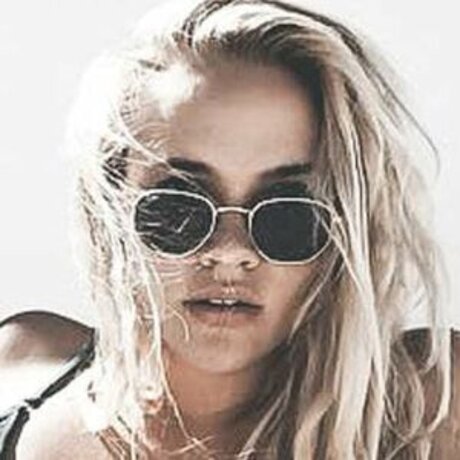 Juultje Tieleman erotische top galerie