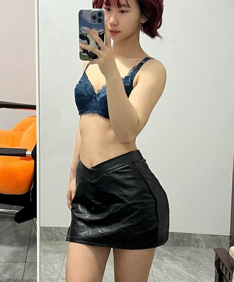 flugbegleiterin onlyfans freie hübsche bilder