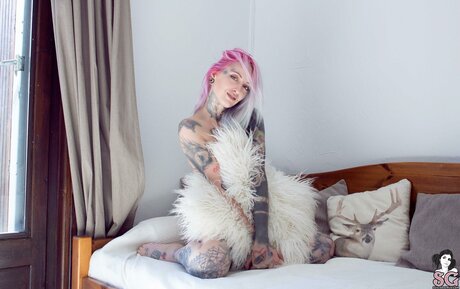 gladycesuicide top erotische fotos