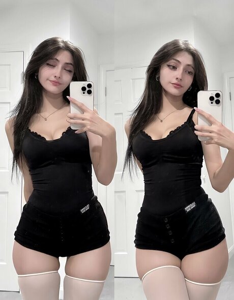 Kitirina erotische pornographische galerien