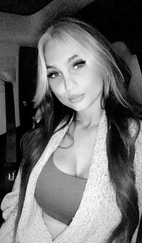 VIPKay porno pornostar foto