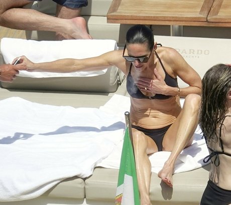 Jennifer Connelly erotische exklusive bilder