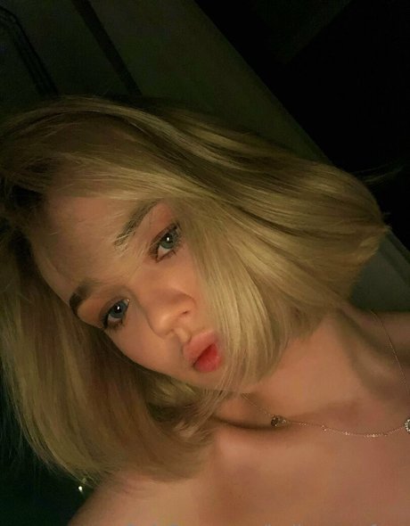 große latina-onlyfans erwachsene bild