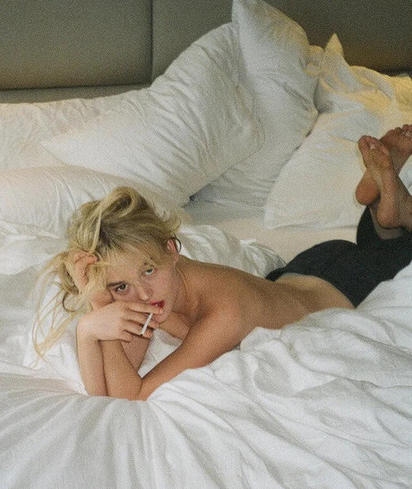 asiatischer dildo onlyfans porno nette bild