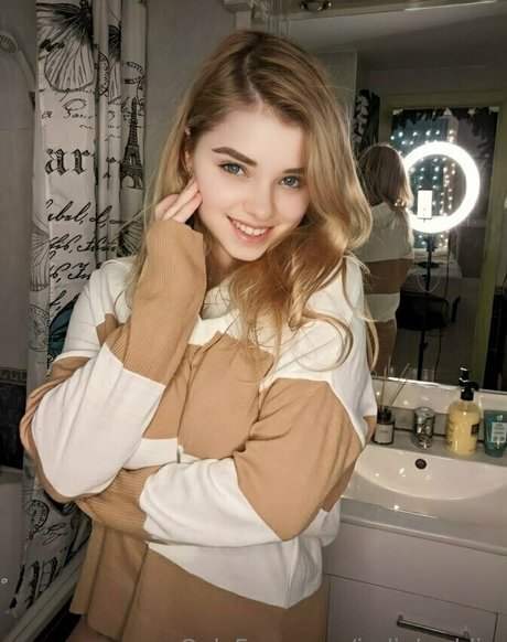 jadiebaddie schöne hübsche archiv