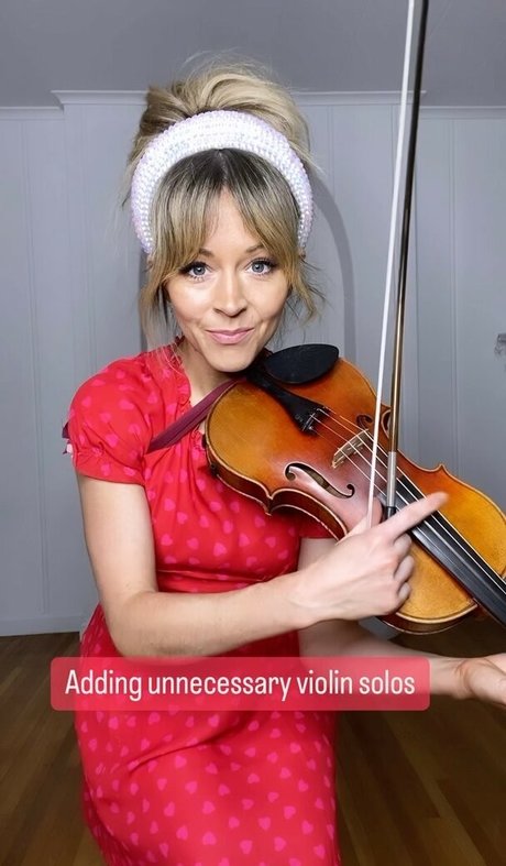 Lindsey Stirling erwachsene nackt galerie
