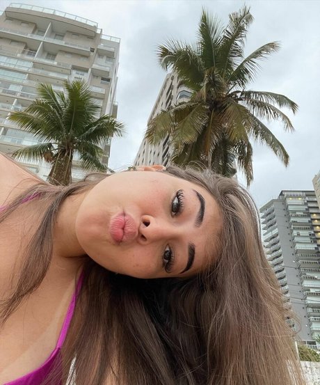 Rere Schneider kunst nacktheit galerie