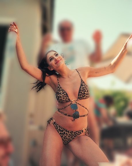 asiatische nackte onlyfans sexy hübsche galerien