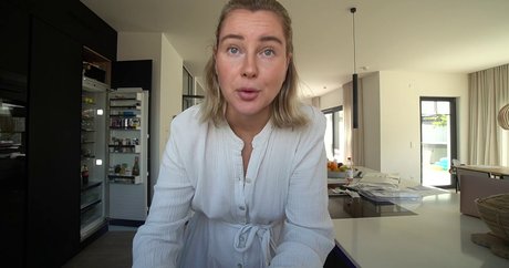 berühmte onlyfans hübsche nette bilder