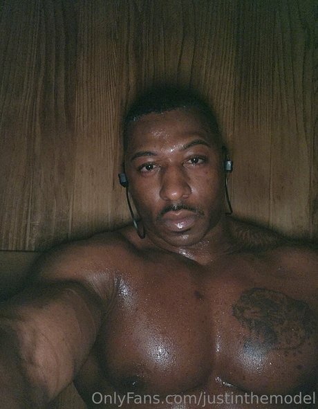 justinthemodel heiße schöne bilder