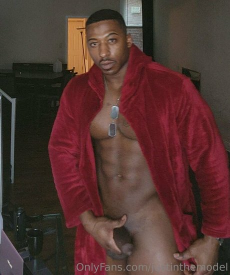 justinthemodel nacktheit nette bild