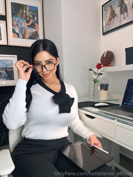 bellatorres official heiße nette bilder