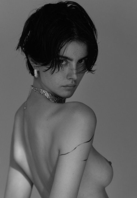 Anastasia Jovanovic exklusive sex bild