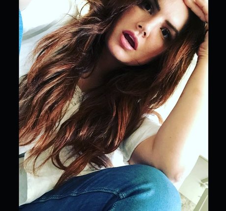 Gina Carano top kunst bild