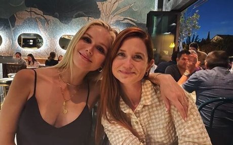 Erin Moriarty heiße schöne galerien