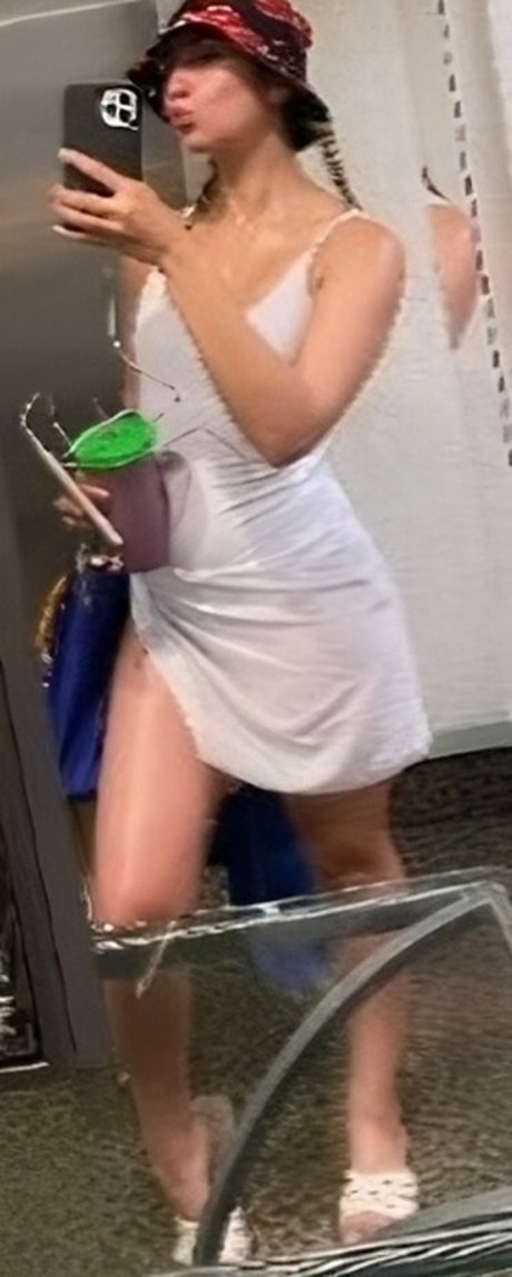 Rana Mohammad perfekte akt bild