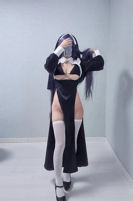 Biya nackten pornostar bilder