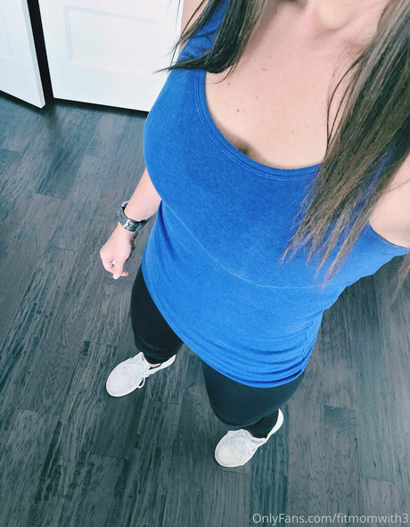 fitmomwith3 top schöne bild