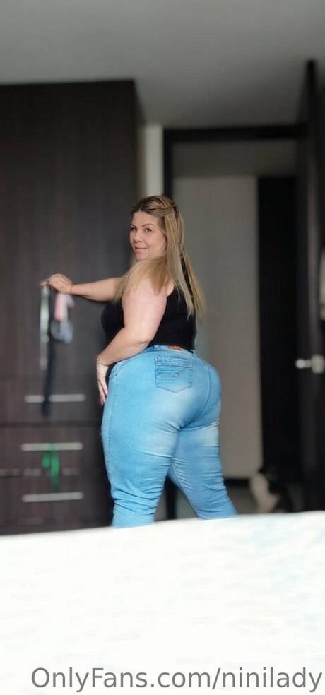 ninilady erotische pornographische archiv