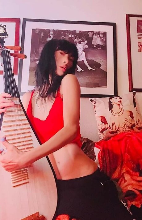 Bai Ling nackt kostenlose galerien