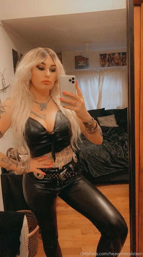Heavymetalvixen freie xxx fotos