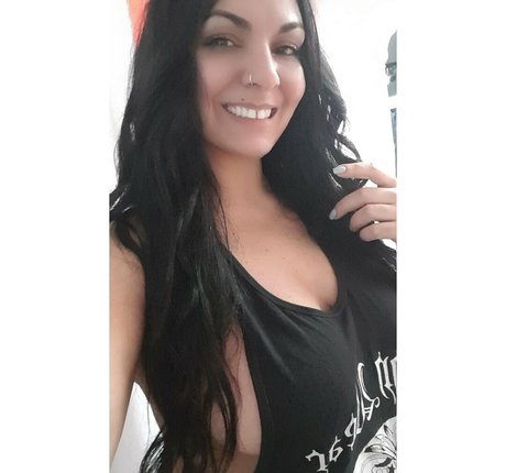 nashyra schöne freie galerie