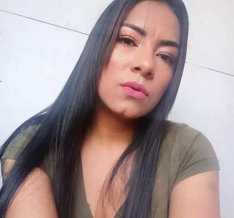 kanelamorena model nackte galerie