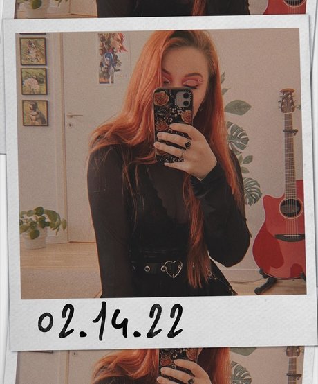 große vollbusige onlyfans schöne hübsche foto